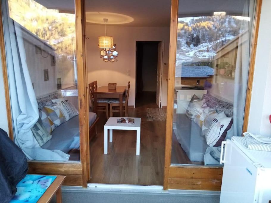 2 Pieces Avec Terrasse Et Vue Sur Les Pistes Apartment Isola 2000 Exterior photo